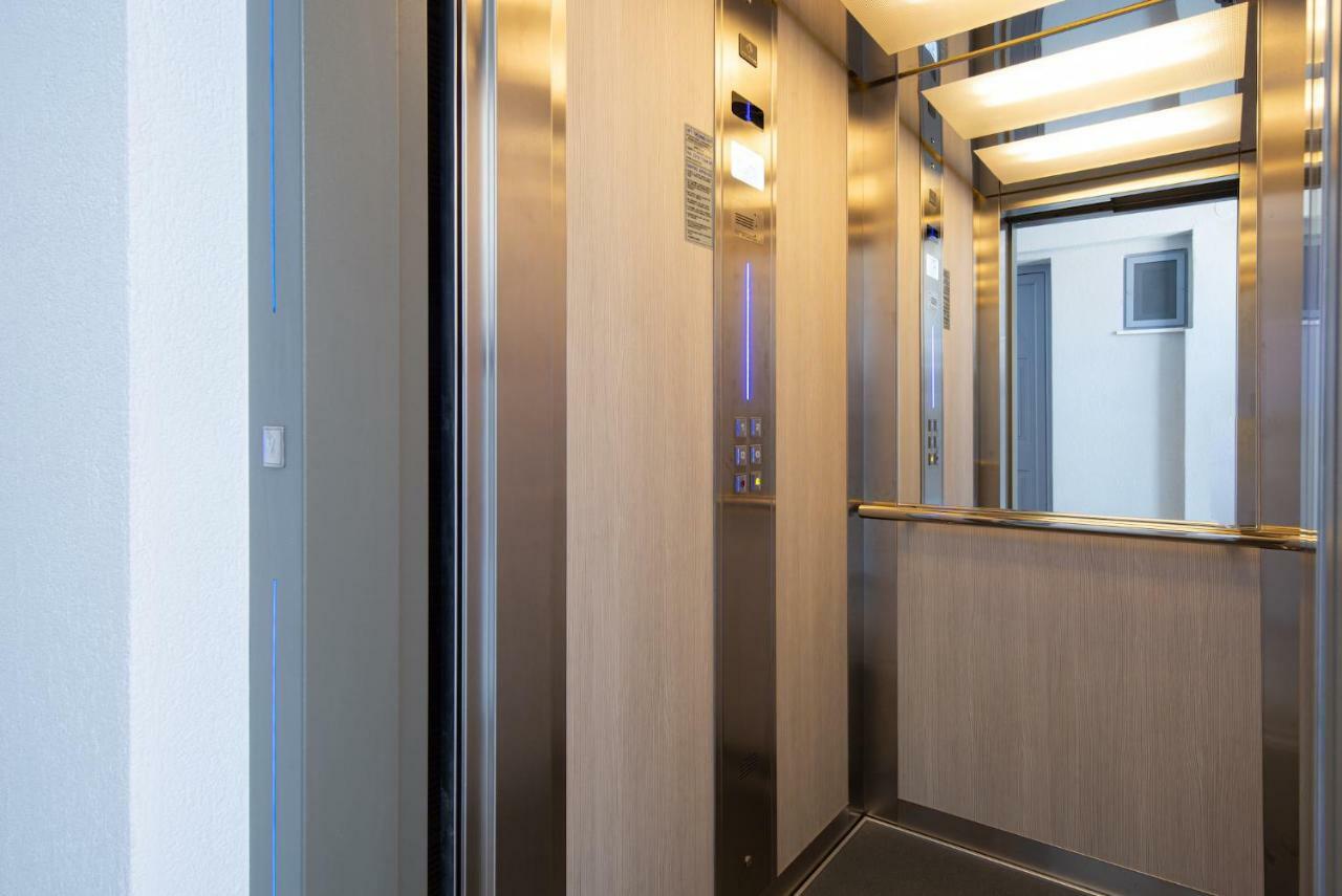 Privilege Luxury Living Sarti Exteriör bild